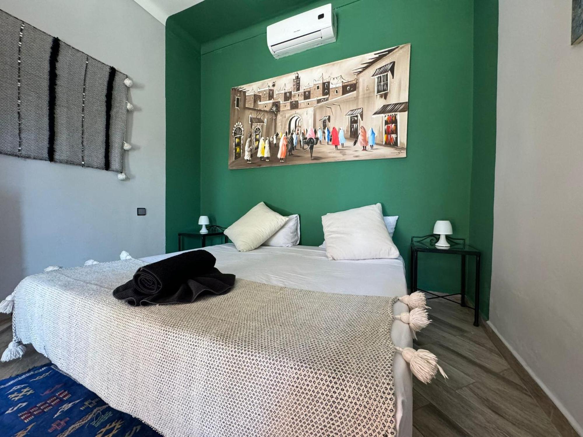 Jenny Lynn Hotel Tazrou Exterior foto