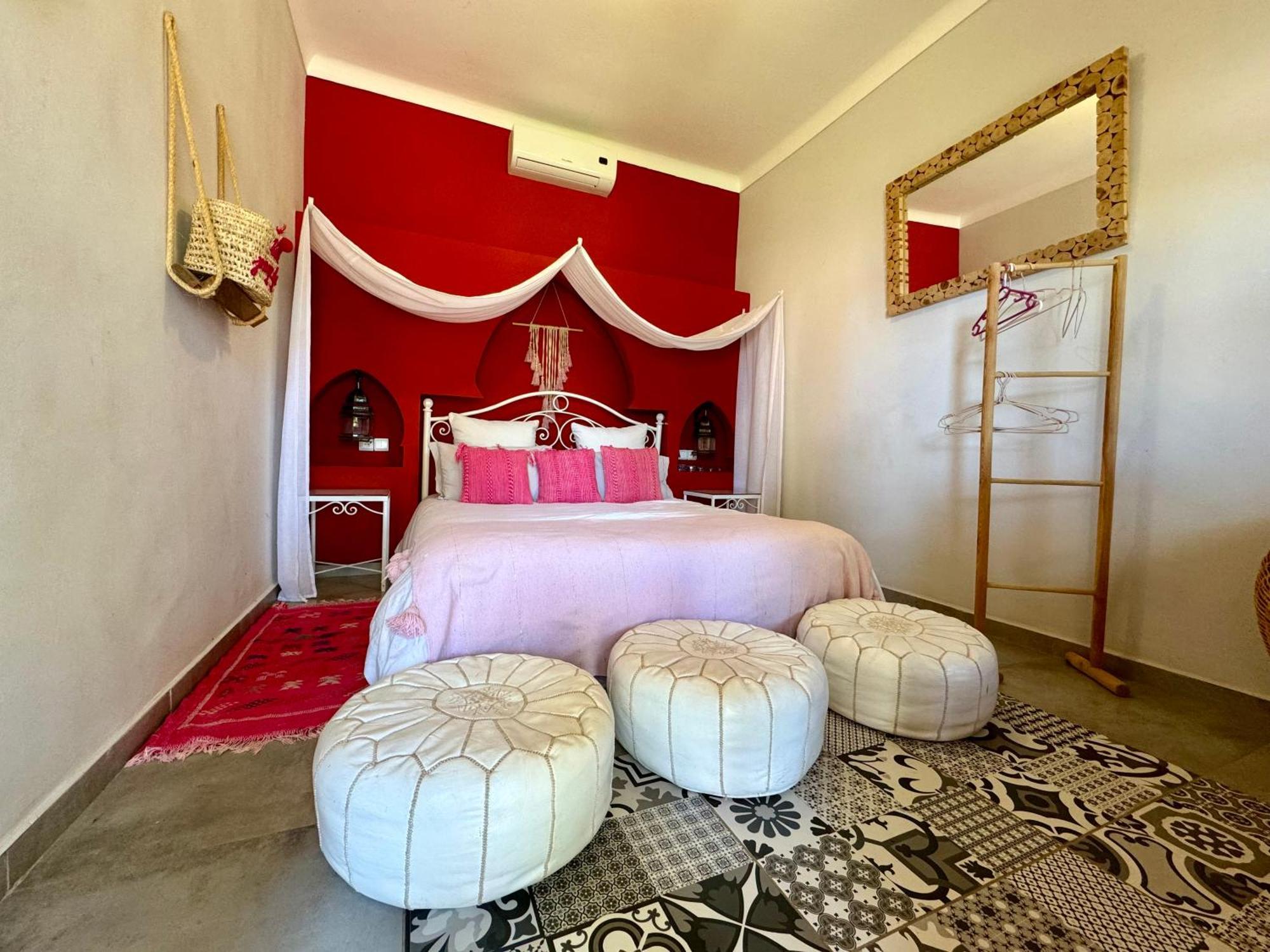 Jenny Lynn Hotel Tazrou Exterior foto